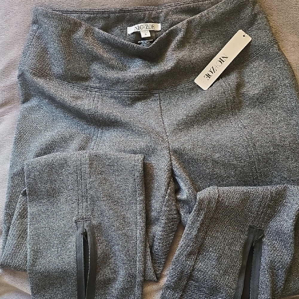 Ang Zoe Gray Leggings